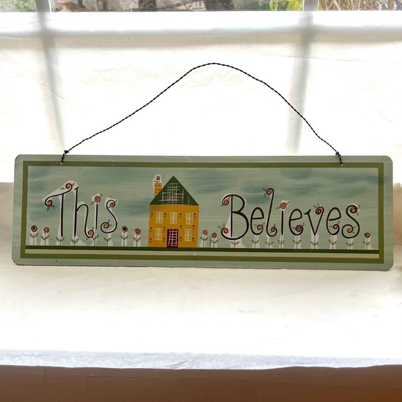 This House Believes Sign Gift Bundle Rustic
Cross Hope Planter & Cross Bookmark - Picture 14 of 14
